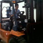 Jasa Service Forklift